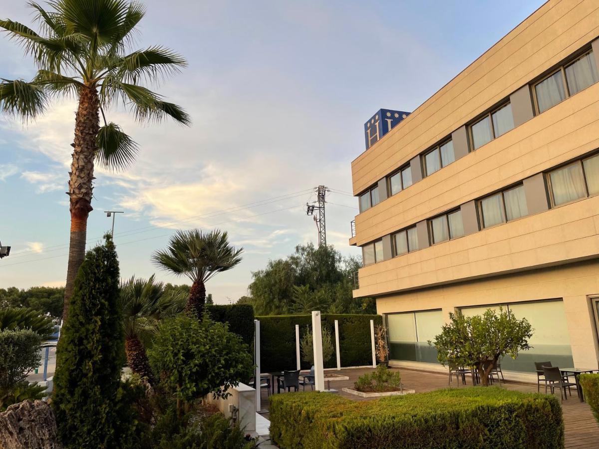 Apartmán Apartamento Con Piscina Y Parking Valencie Exteriér fotografie